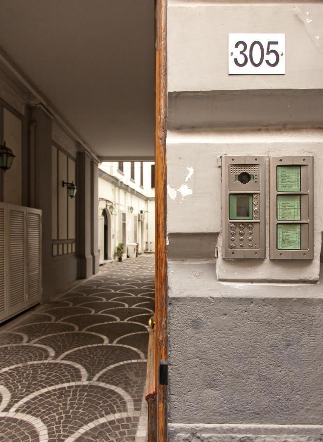 Le Corti Di Napoli Apartments المظهر الخارجي الصورة